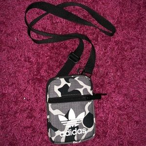 Adjustable Adidas crossbody pouch